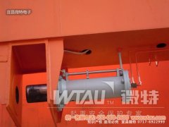 隔河巖壩頂門(mén)機(jī)綜合監(jiān)控儀安裝