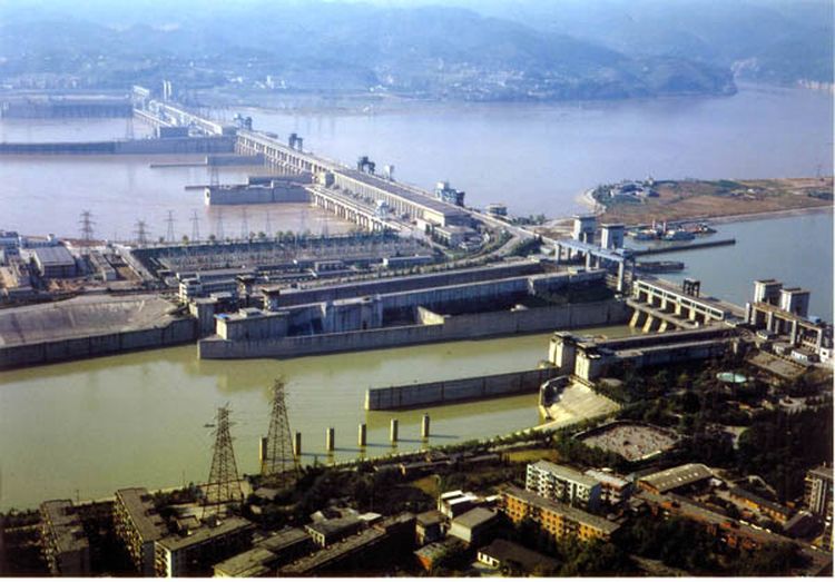 2022年度葛洲壩電站起重設備保養完工