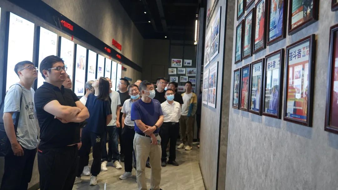 微特承辦的兩項(xiàng)國家標(biāo)準(zhǔn)宣貫會在宜昌順利召開 17.jpg