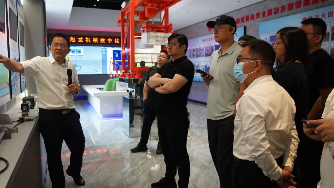 微特承辦的兩項(xiàng)國家標(biāo)準(zhǔn)宣貫會在宜昌順利召開 18.jpg