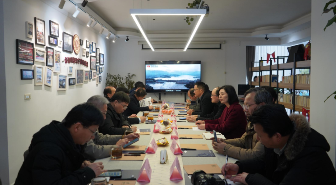 交流座談.png 交流座談